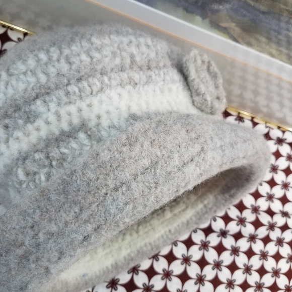 Women Wool Hat - Picture 4 of 11